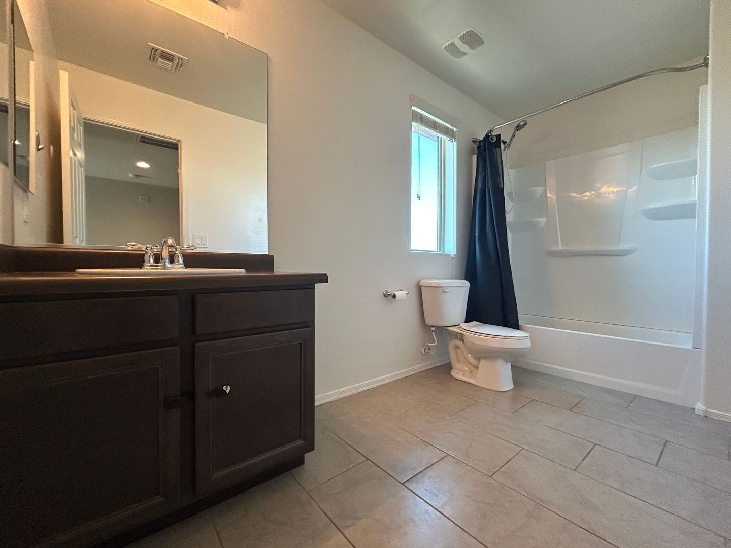 4 bedrooms / 3 bathrooms PLUS 2 dens AND loft in Austin Ranch ready for immediate move-in North Copper Canyon property image