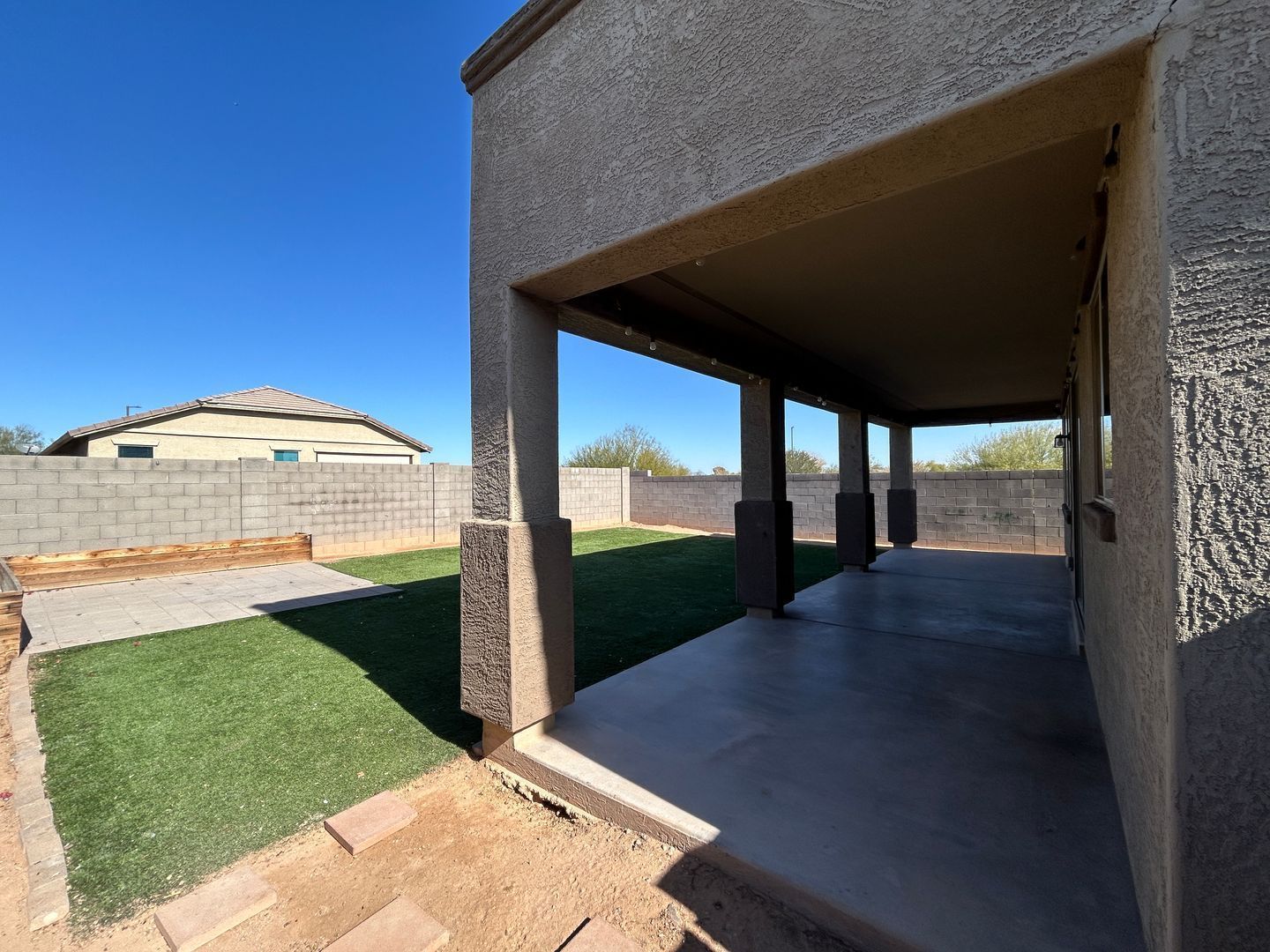 4 bedrooms / 3 bathrooms PLUS 2 dens AND loft in Austin Ranch ready for immediate move-in North Copper Canyon property image