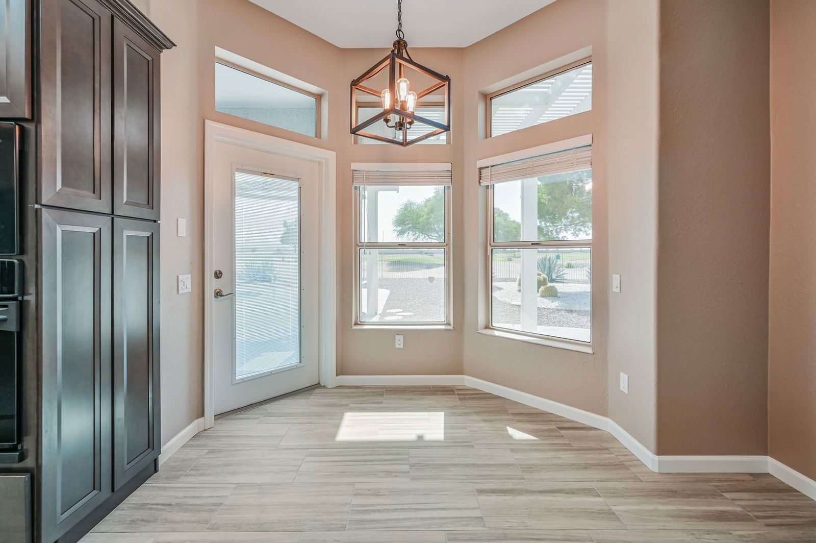 BEAUTIFUL REMODELED HOME WITH POOL AND BACKS GOLF COURSE - available mid April property image