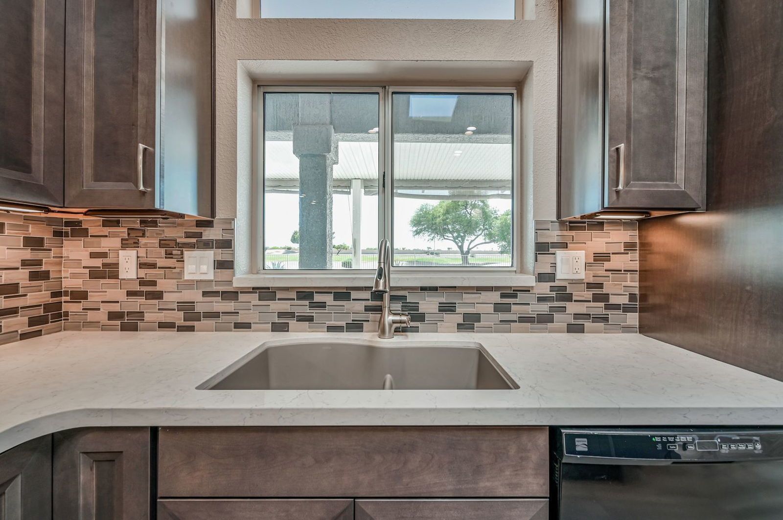 BEAUTIFUL REMODELED HOME WITH POOL AND BACKS GOLF COURSE - available mid April property image