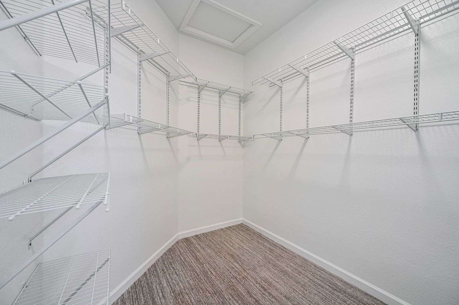 BEAUTIFUL REMODELED HOME WITH POOL AND BACKS GOLF COURSE - available mid April property image