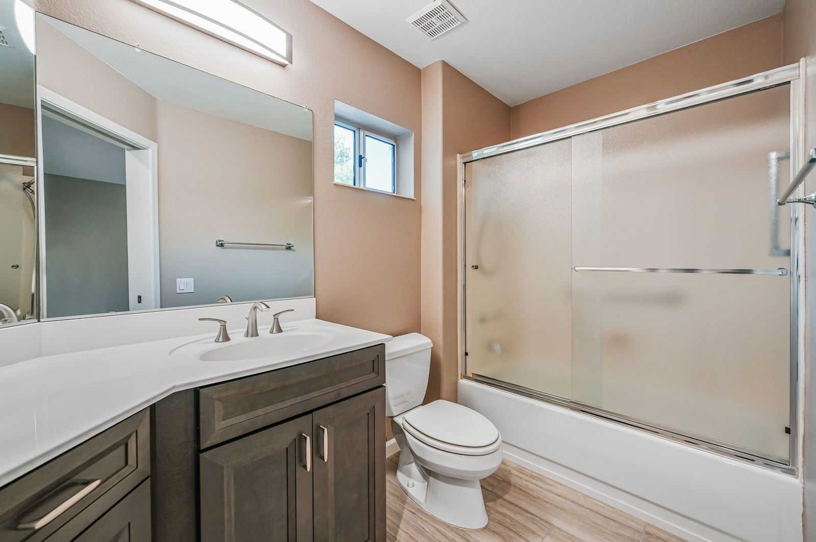 BEAUTIFUL REMODELED HOME WITH POOL AND BACKS GOLF COURSE - available mid April property image