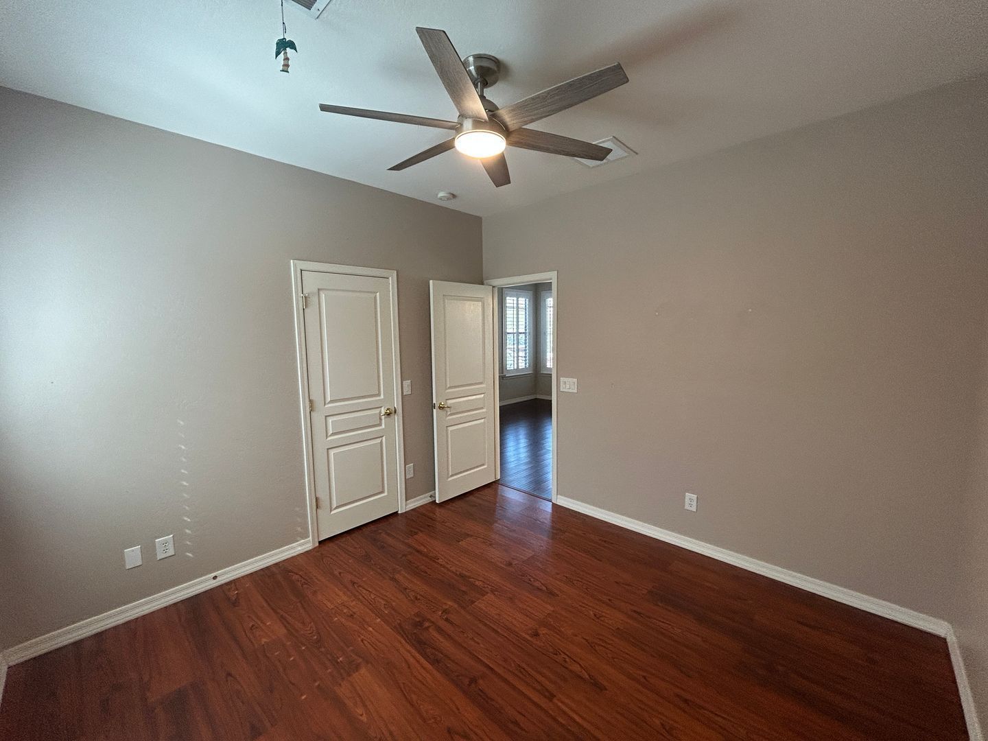 Fantastic 3 bedroom, den, flex space and 2.5 bathrooms SOLAR HOME ready Early December move in! property image