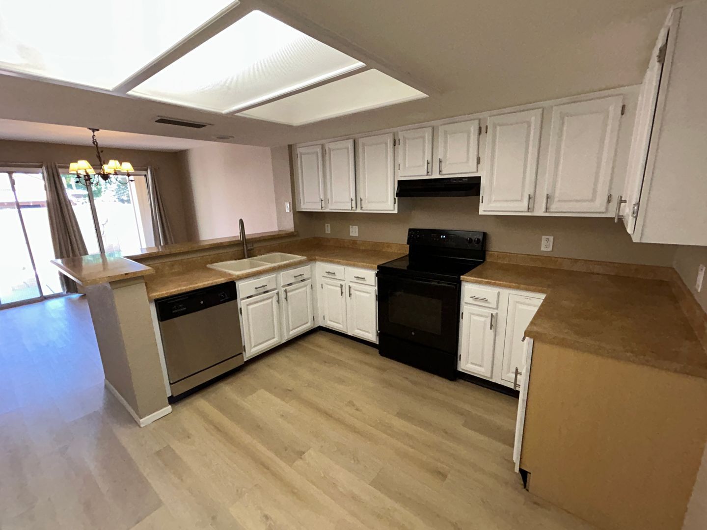 3 bedroom 2.5 bath home in MERIT ESTATES is available for June 1st move in! property image