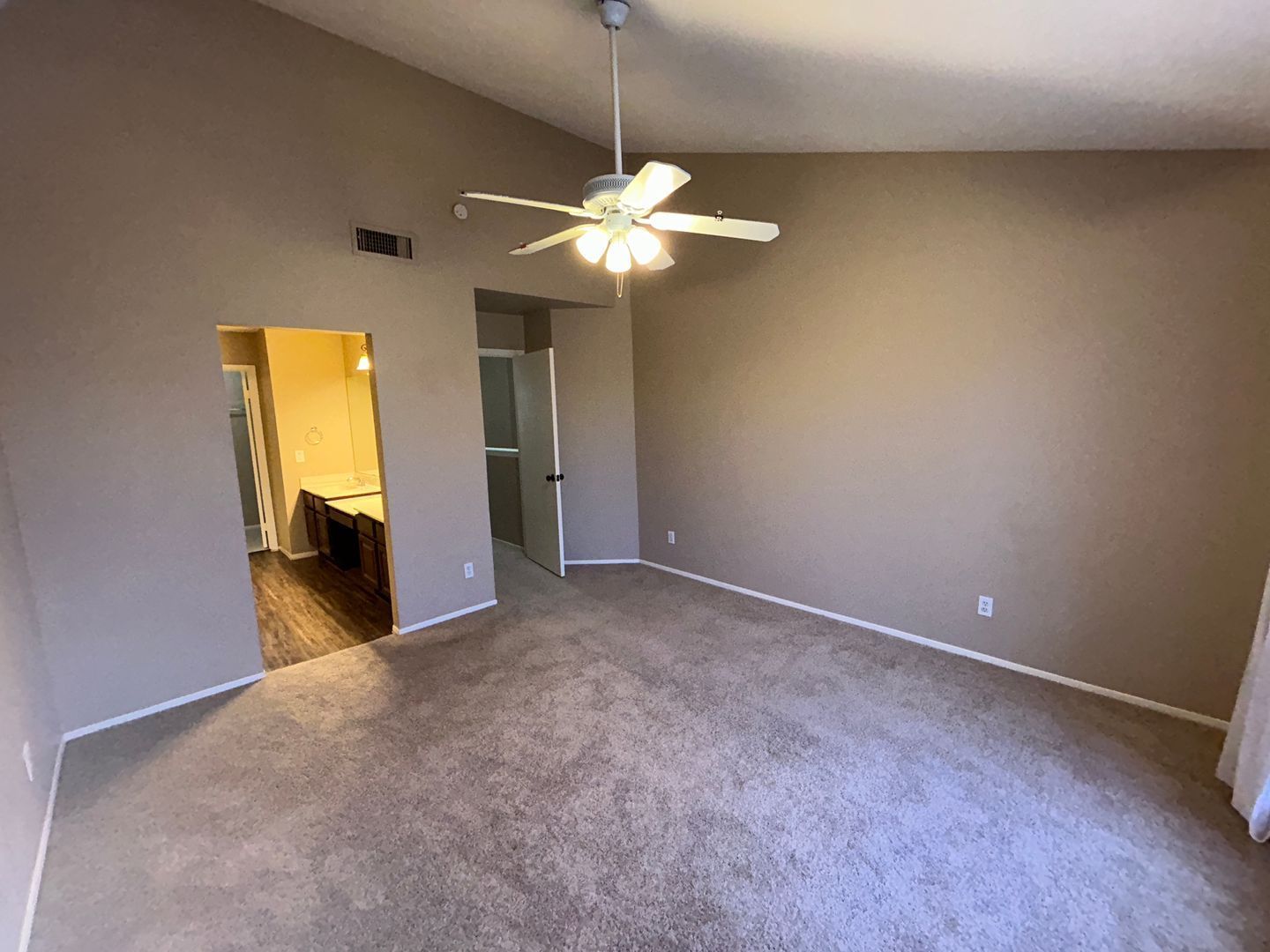 3 bedroom 2.5 bath home in MERIT ESTATES is available for June 1st move in! property image