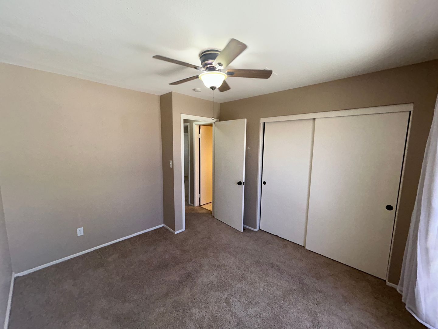 3 bedroom 2.5 bath home in MERIT ESTATES is available for June 1st move in! property image