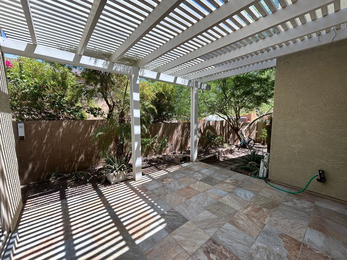 3 bedroom / 2.5 bathroom home in Verrado with solar - available for 8/21 move-in !! property image