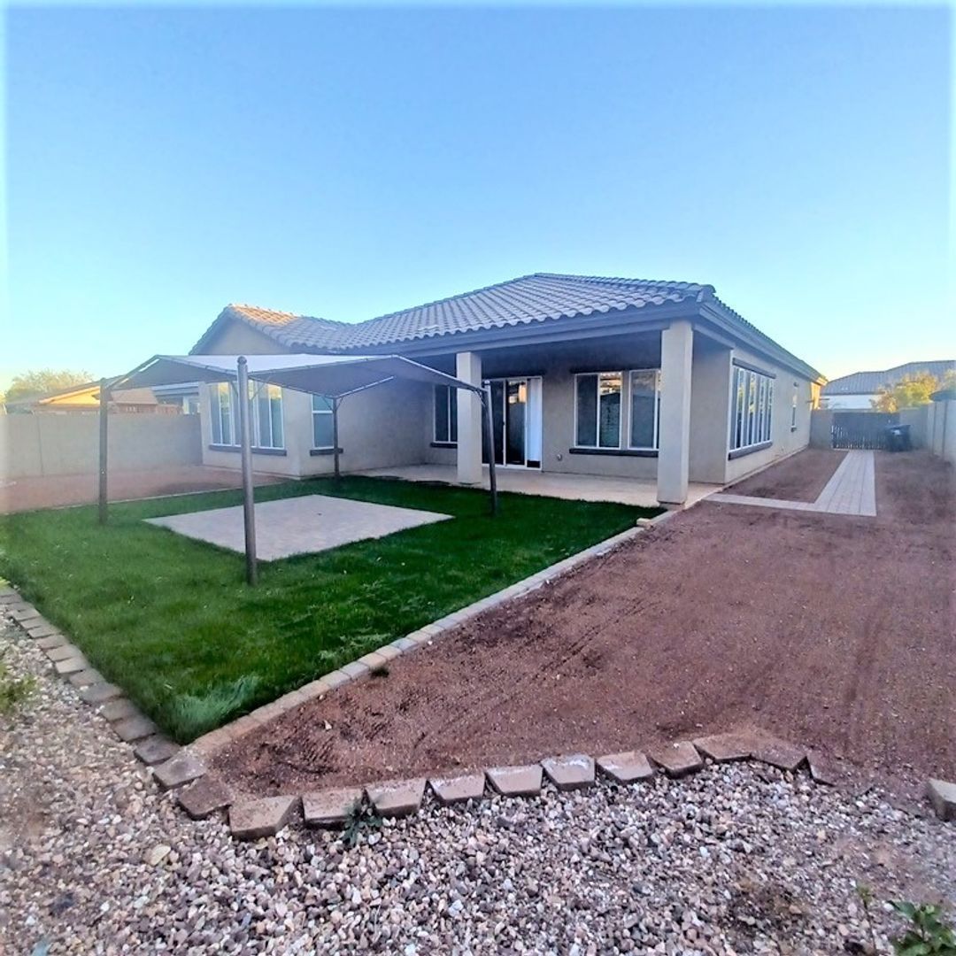 4 bedroom 3 bath home with a den in Marley Park is available for immediate move in! property image