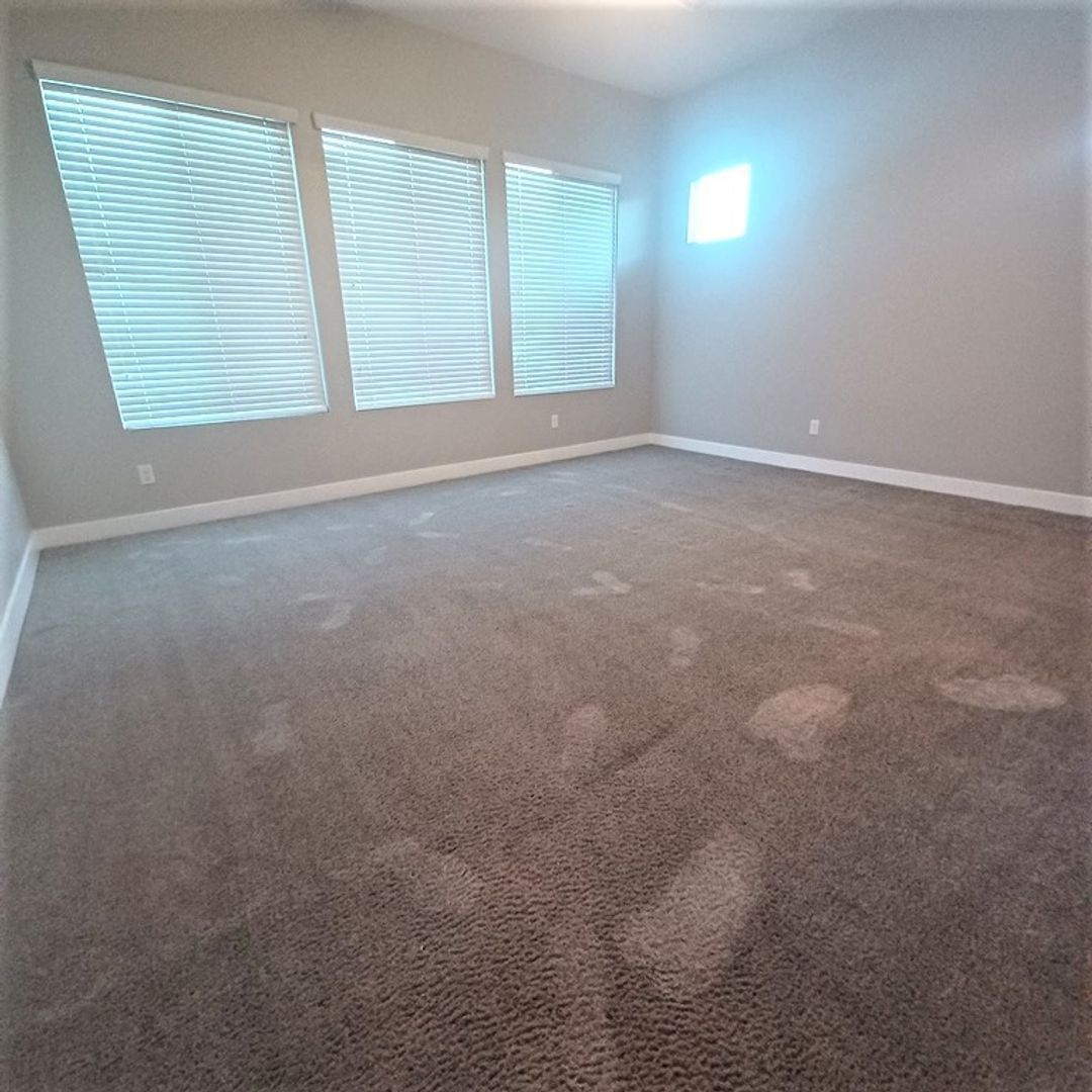 4 bedroom 3 bath home with a den in Marley Park is available for immediate move in! property image