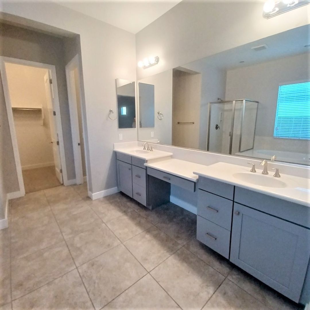 4 bedroom 3 bath home with a den in Marley Park is available for immediate move in! property image