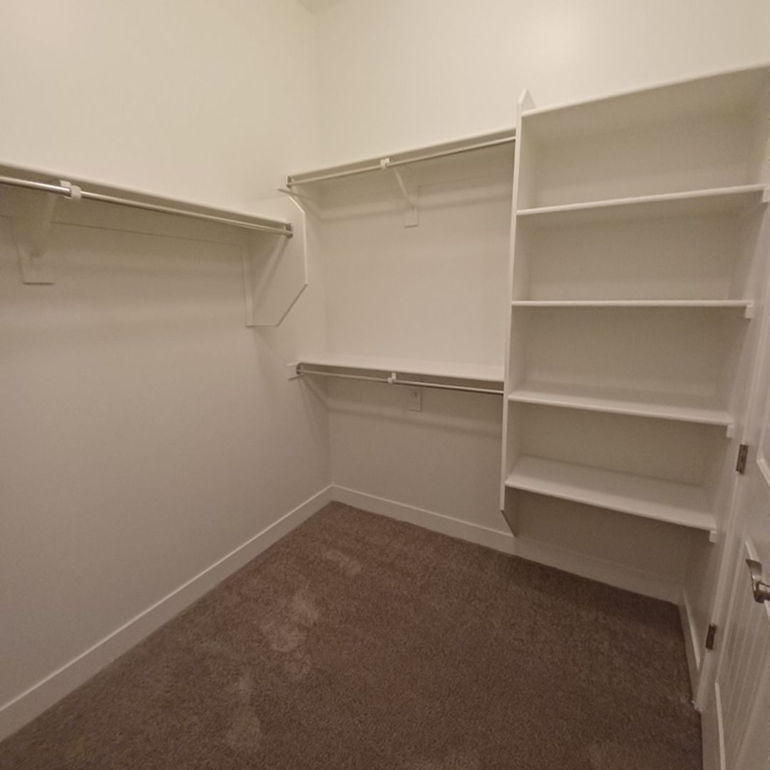 4 bedroom 3 bath home with a den in Marley Park is available for immediate move in! property image