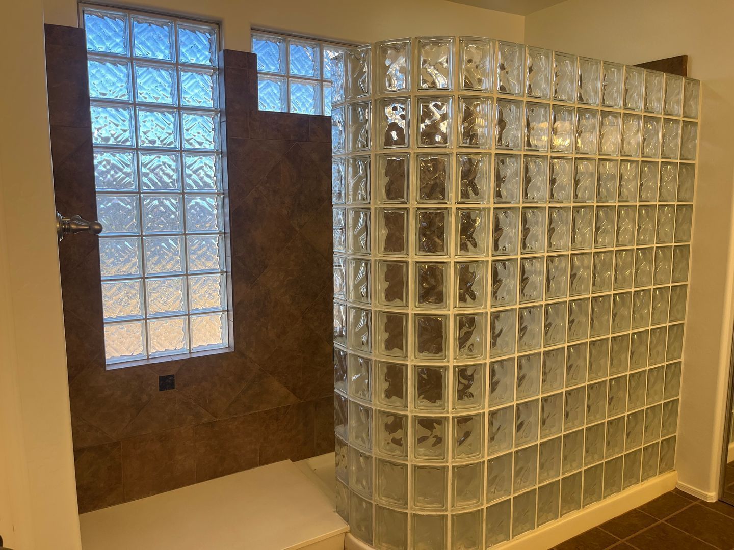 4 bedroom 3 bath home with a den in Royal Ranch is available for immediate move in property image