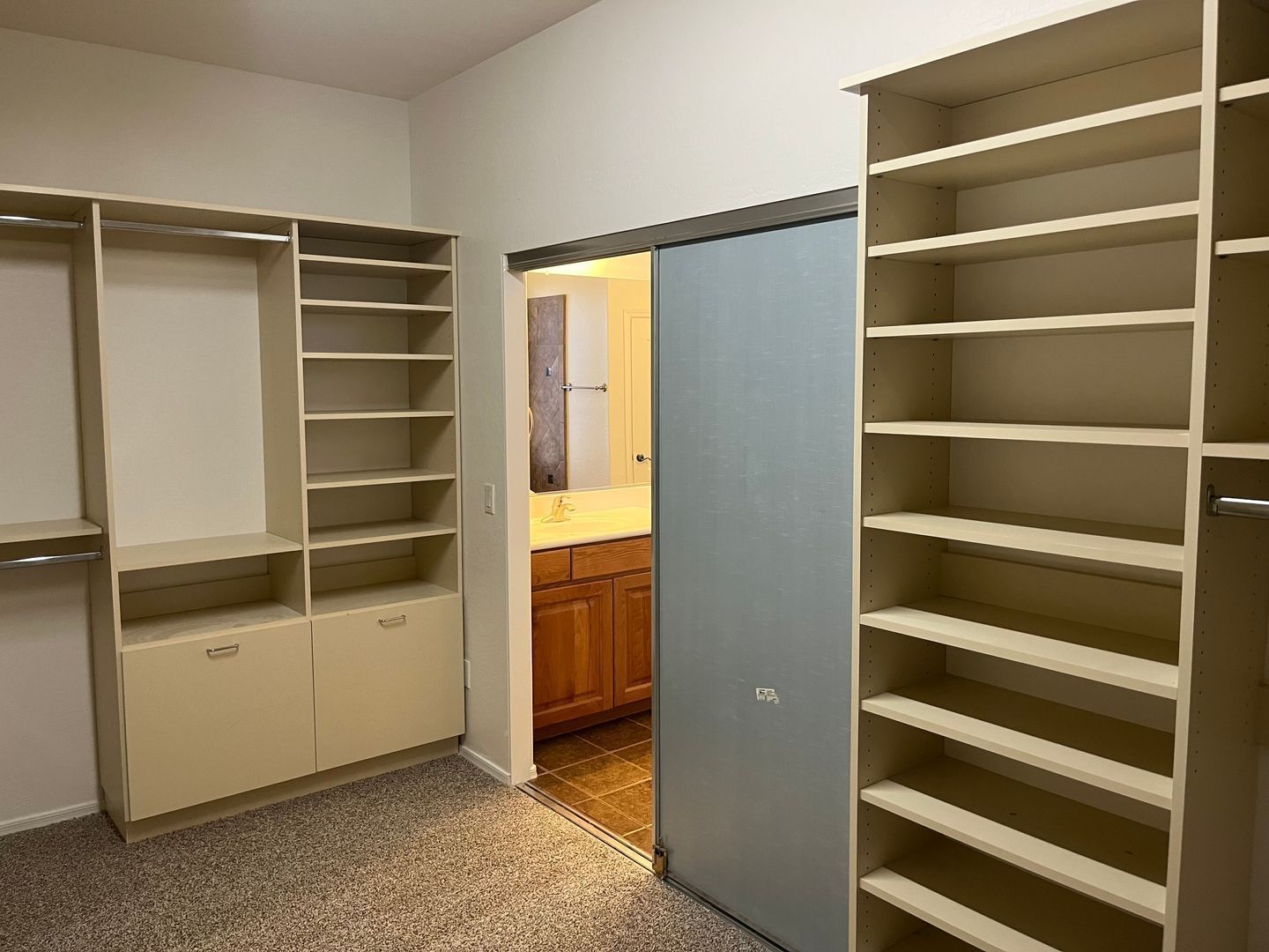 4 bedroom 3 bath home with a den in Royal Ranch is available for immediate move in property image