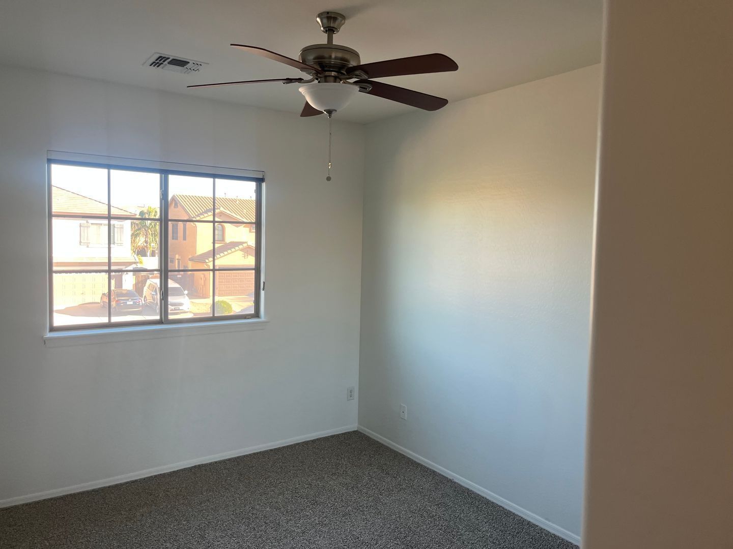 4 bedroom 3 bath home with a den in Royal Ranch is available for immediate move in property image