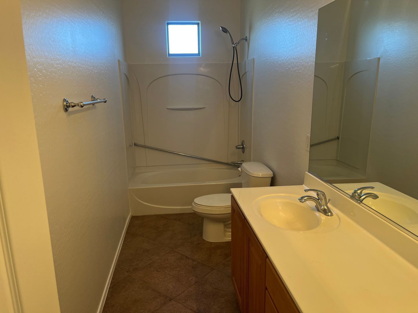 4 bedroom 3 bath home with a den in Royal Ranch is available for immediate move in property image