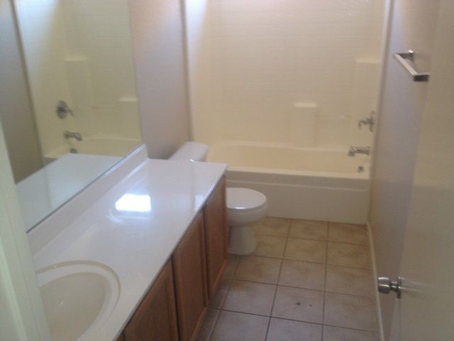 3 bedroom 2 bath home in Surprise Farms available for immediate move in. property image