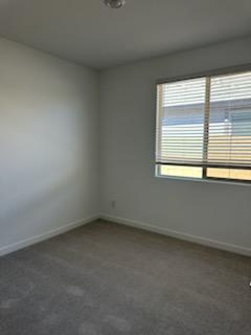 Welcome to this stunning brand new build in Surprise property image