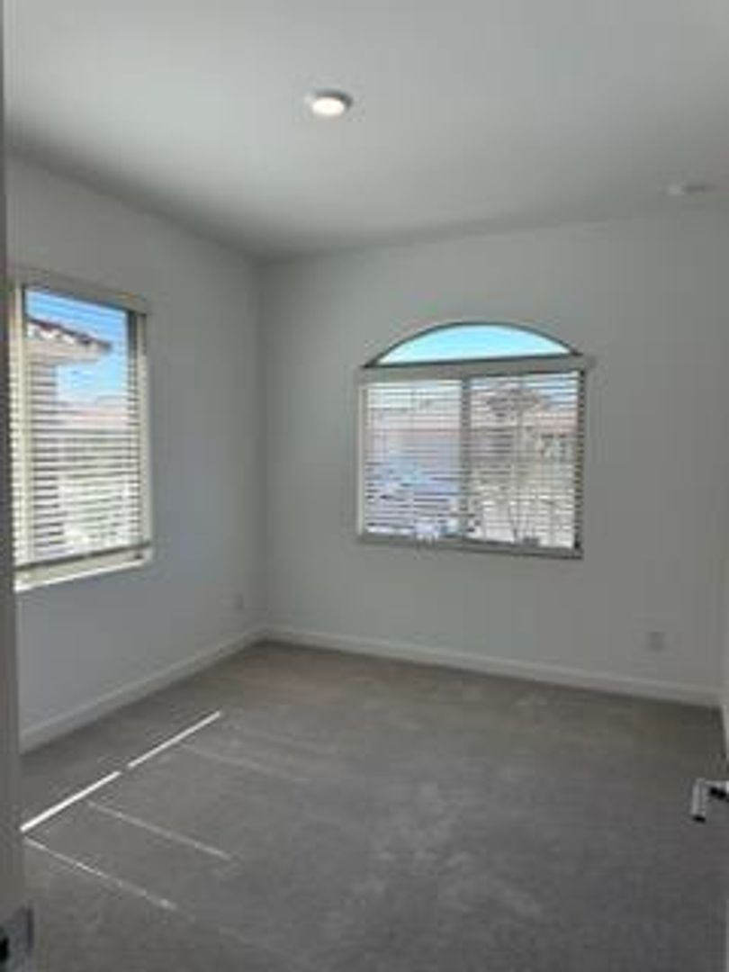 Welcome to this stunning brand new build in Surprise property image