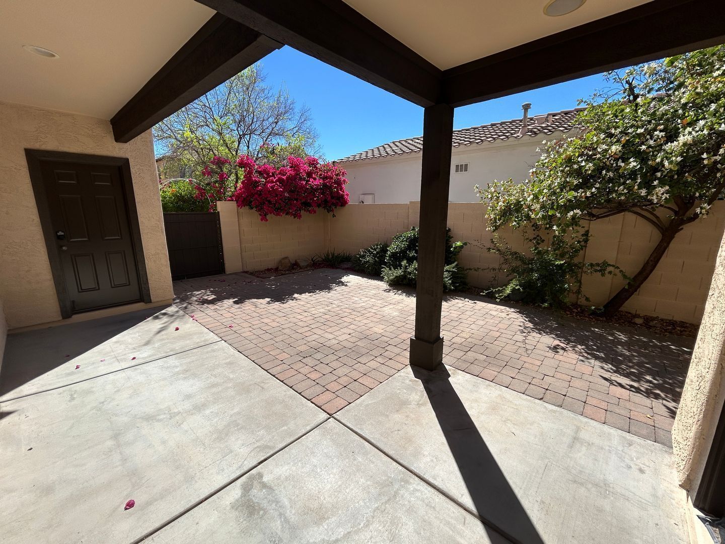 Fantastic Verrado Home (4 beds/3.5 baths) ready for immediate move-in property image