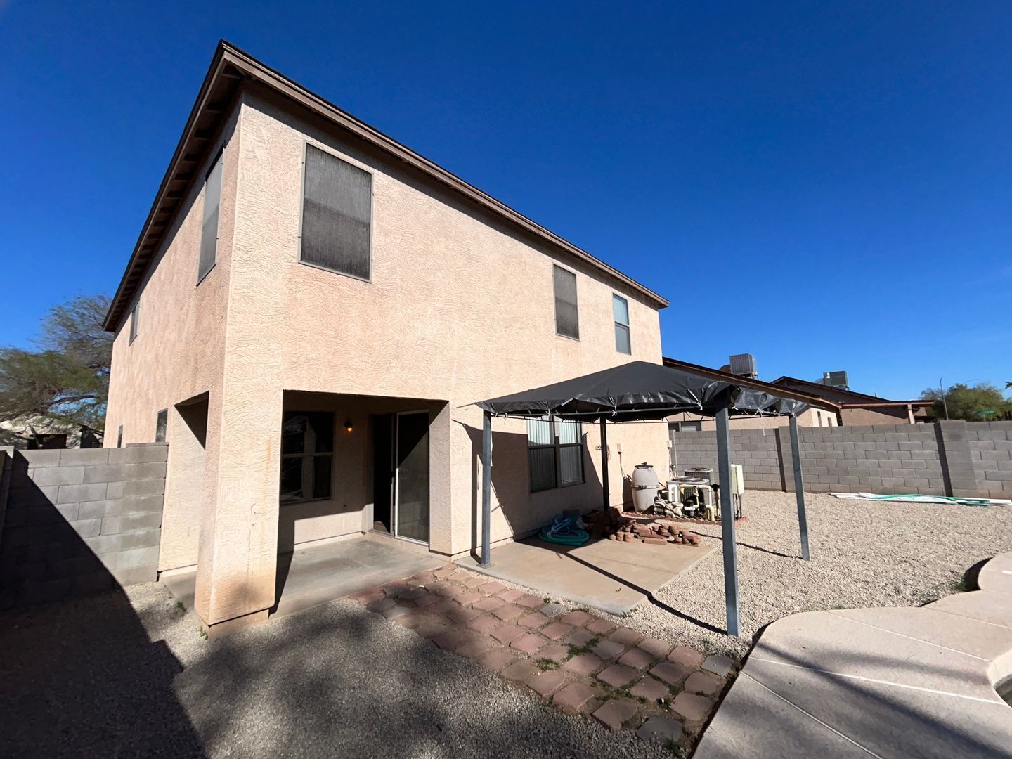 Updated 3 bedroom / 2.5 bathroom home WITH POOL/WATERFALL/SLIDE ready for immediate move-in property image