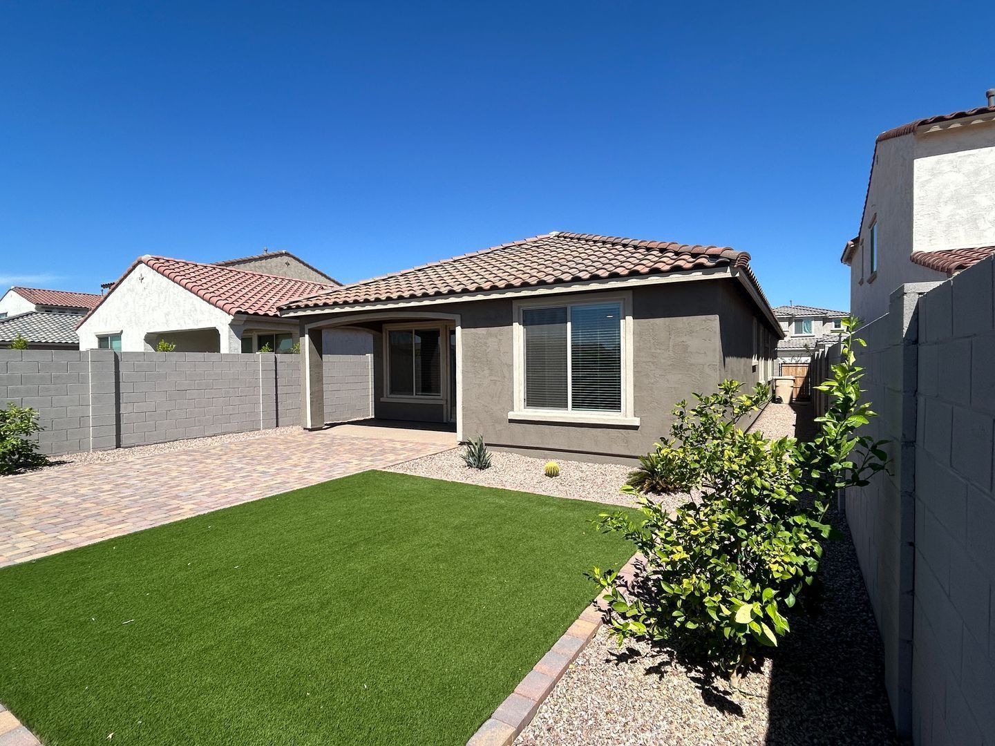 Home Built in 2025 - 2 bedroom (plus den), 2 bathroom FURNISHED - ready for immediate move-in property image