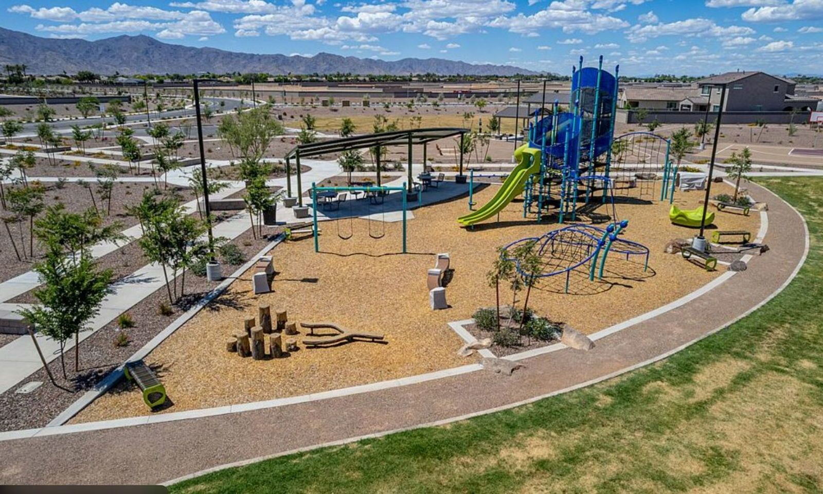 Home Built in 2025 - 2 bedroom (plus den), 2 bathroom FURNISHED - ready for immediate move-in property image