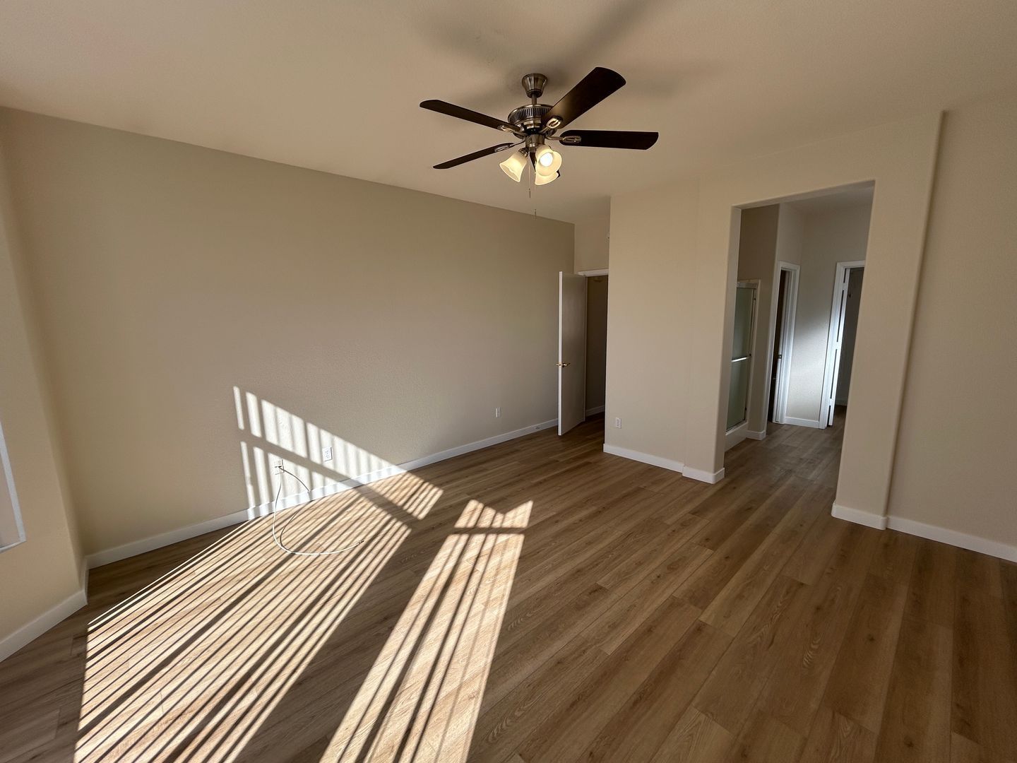 Nicely updated 2 bedroom / 2 bathroom home in Sun City West ready for immediate move-in !! property image