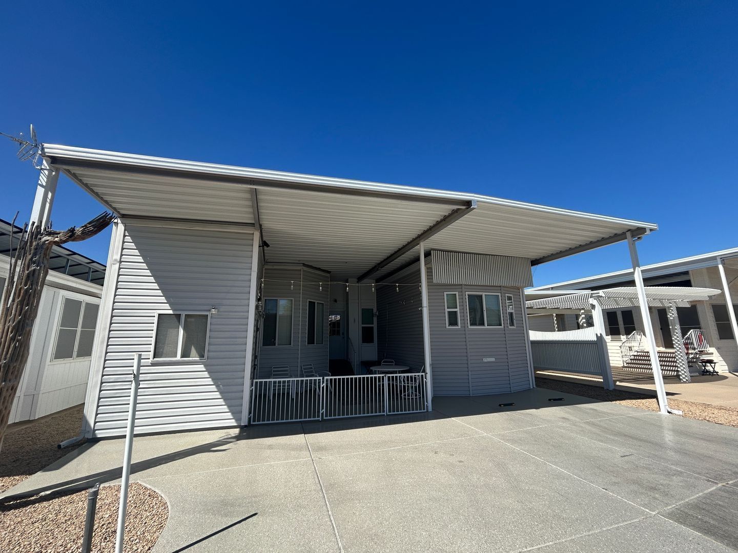 Fully Furnished Home in Happy Trails (2 bedrooms/2 bathrooms) ready for immediate move-in property image