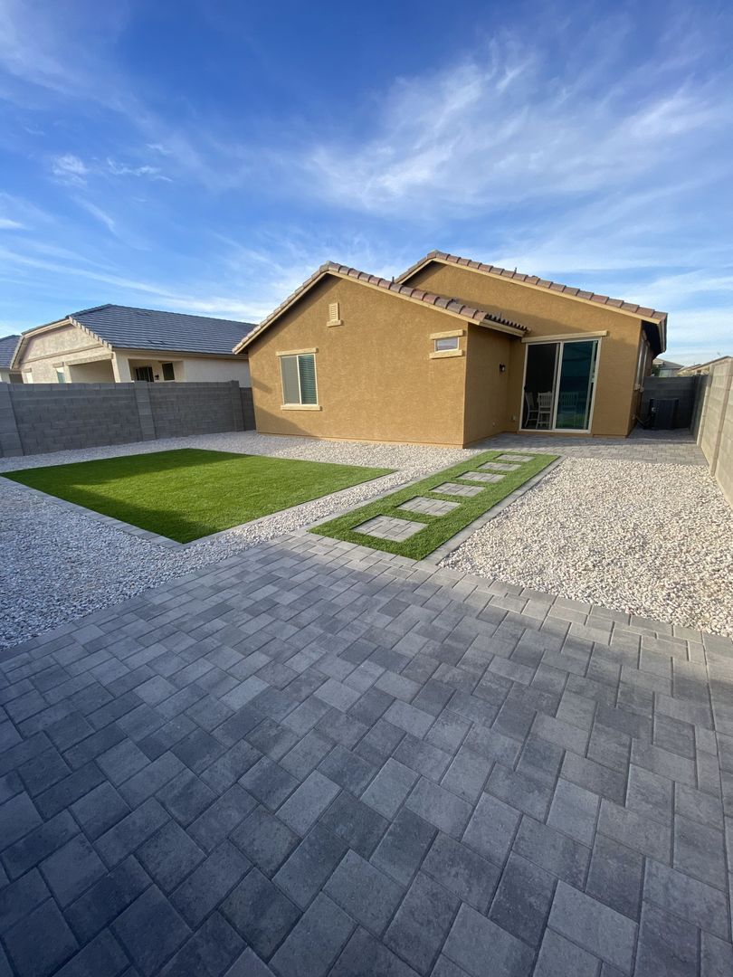 Beautiful 3 bedroom / 2 bathroom home in Austin Ranch ready for  an Early June move-in property image