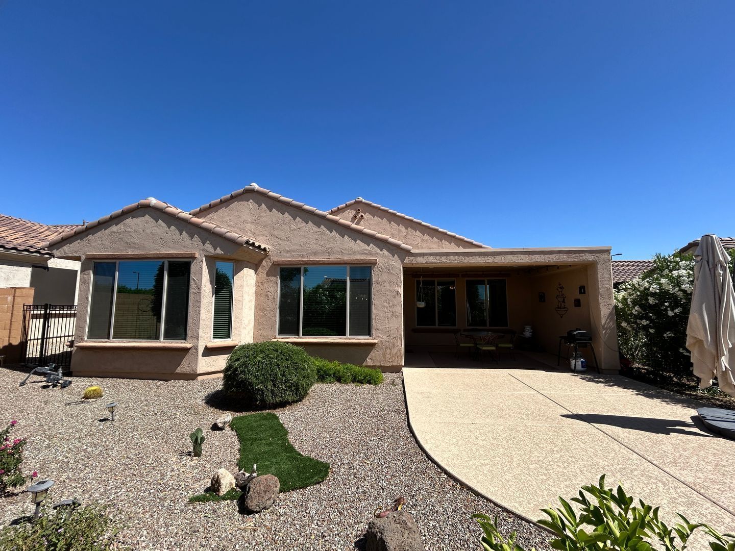 FURNISHED or UNFURNISHED Home in Sun City Festival (age restricted 55+) ready for immediate move-in property image