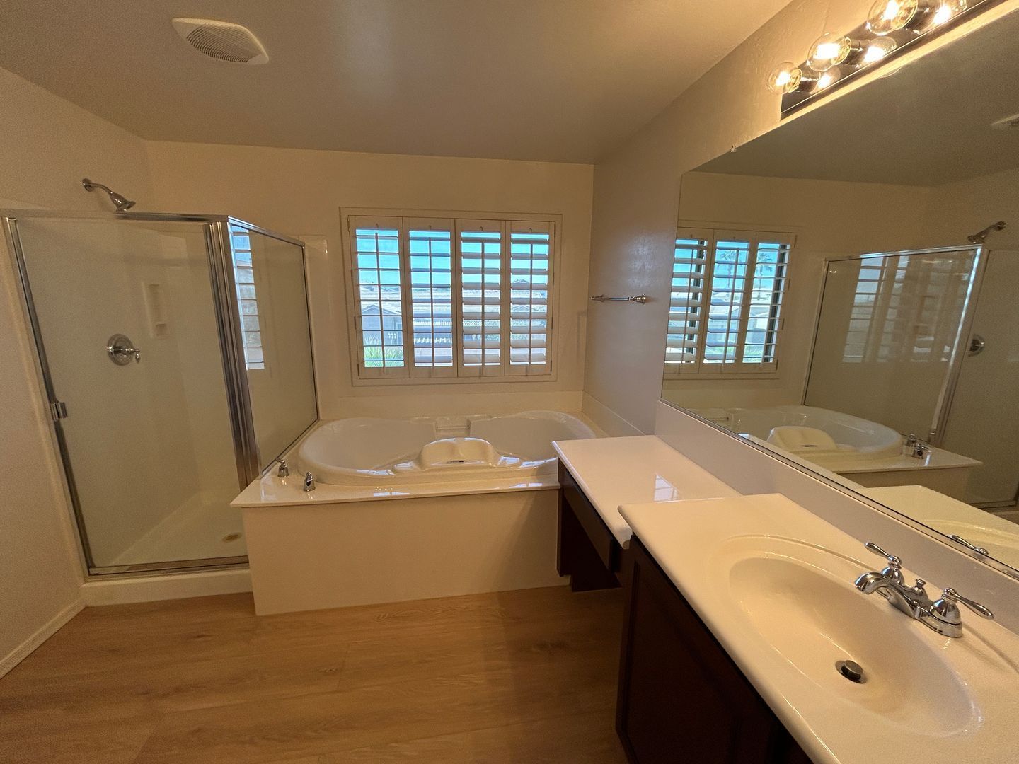 Incredible 7 bedrooms/3.5 bathrooms (plus ADU) ready for June 1st Move in! property image