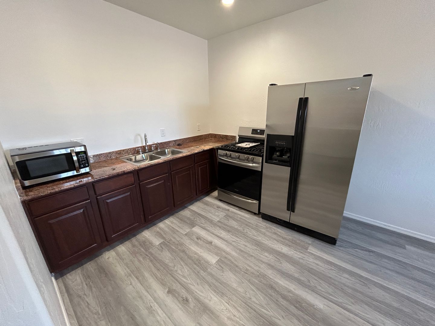 Incredible 7 bedrooms/3.5 bathrooms (plus ADU) ready for June 1st Move in! property image