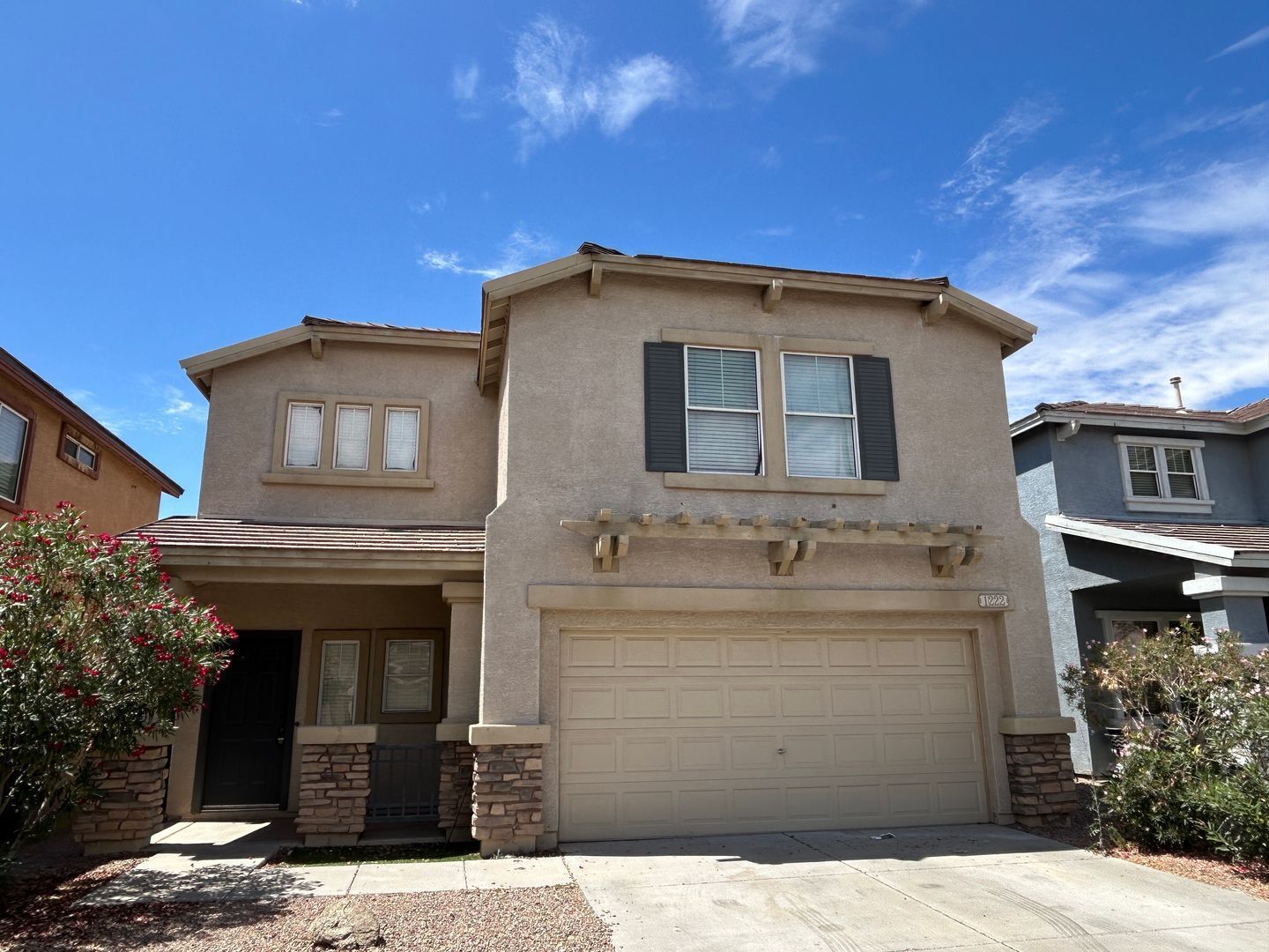 Updated 3 bedroom 2.5 bathroom (plus loft) home in Cambridge Estates is available for immediate move in! property image