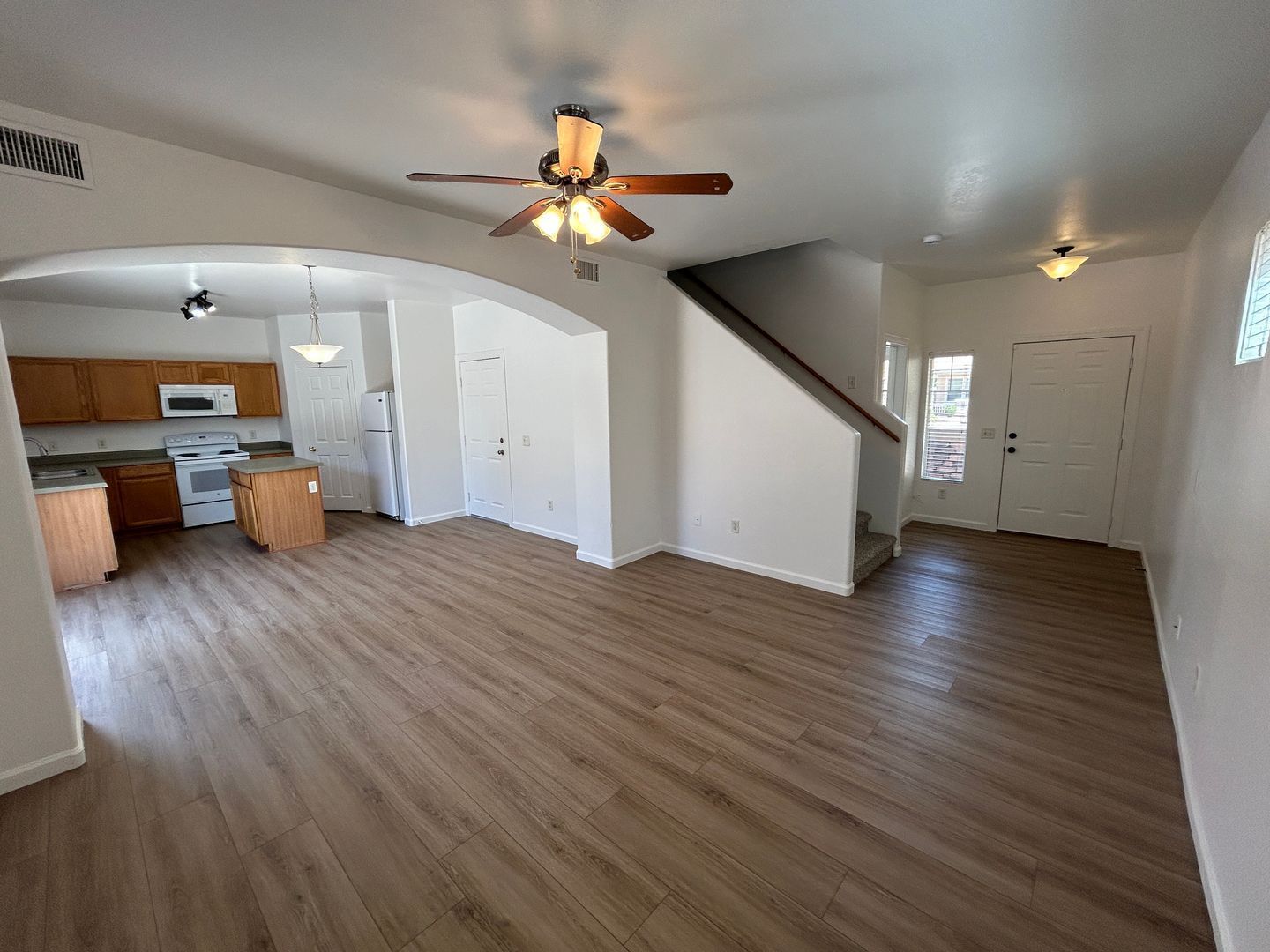 Updated 3 bedroom 2.5 bathroom (plus loft) home in Cambridge Estates is available for immediate move in! property image