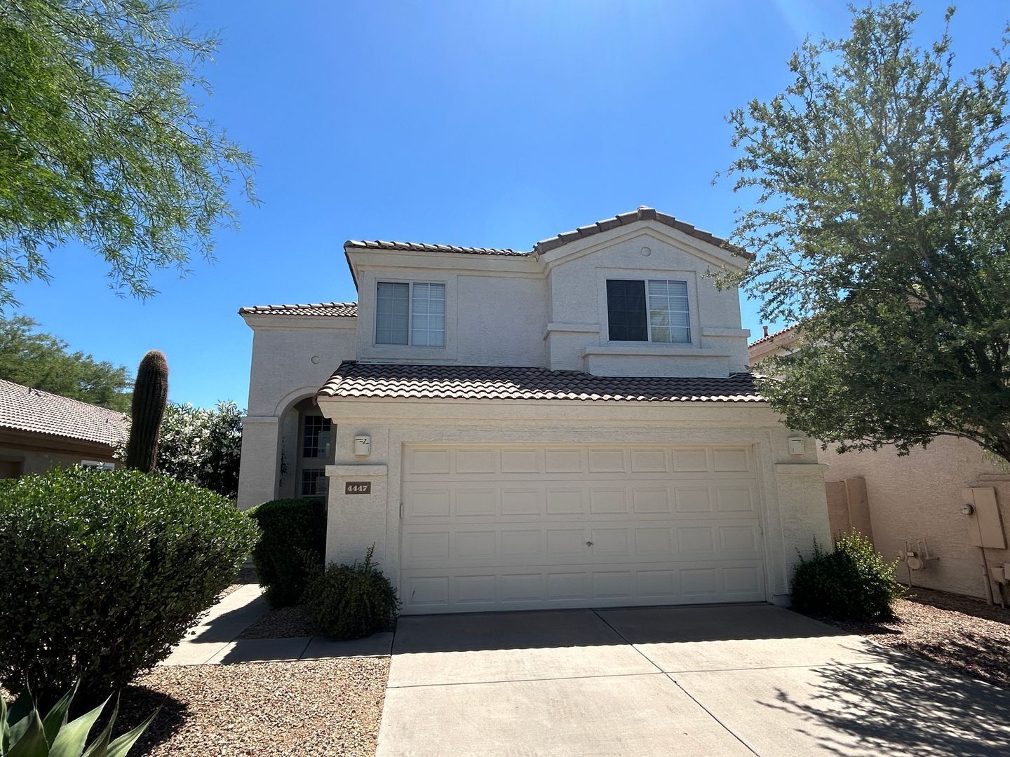 LOCATION LOCATION!! - Fantastic 3 bedroom / 2.5 bathroom PLUS DEN in Tatum Ranch ready for immediate move-in property image