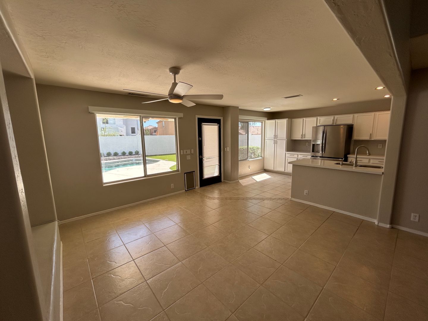 LOCATION LOCATION!! - Fantastic 3 bedroom / 2.5 bathroom PLUS DEN in Tatum Ranch ready for immediate move-in property image