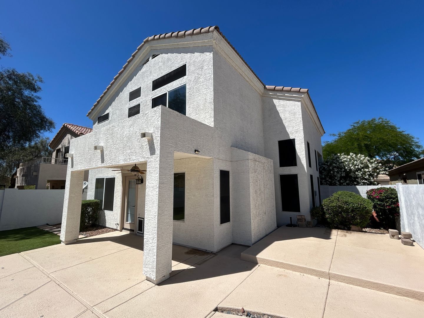 LOCATION LOCATION!! - Fantastic 3 bedroom / 2.5 bathroom PLUS DEN in Tatum Ranch ready for immediate move-in property image