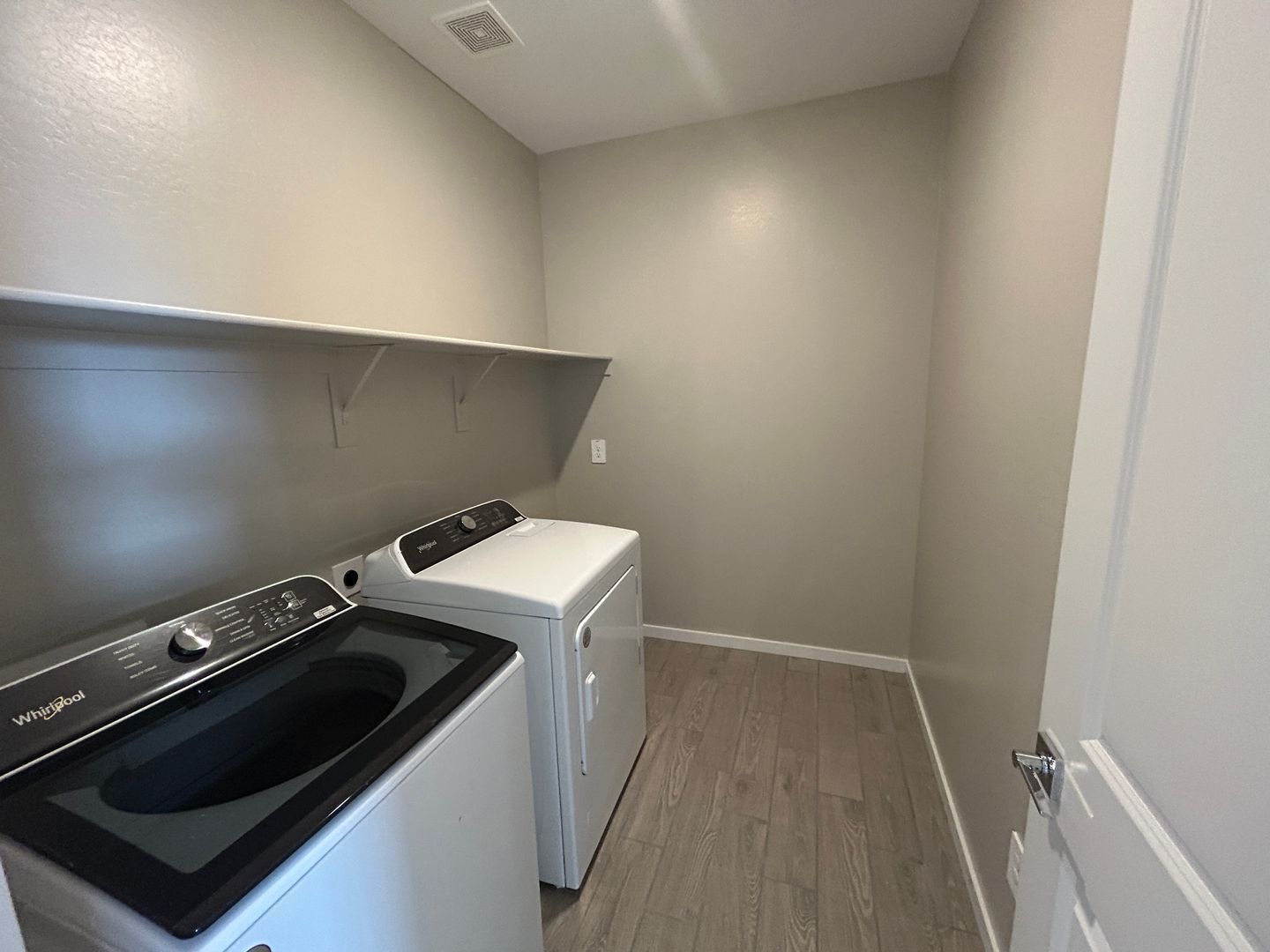 4 bedrooms (plus den), 3 bathrooms in a gated community (Enclave at Olive) ready for immediate move-in property image