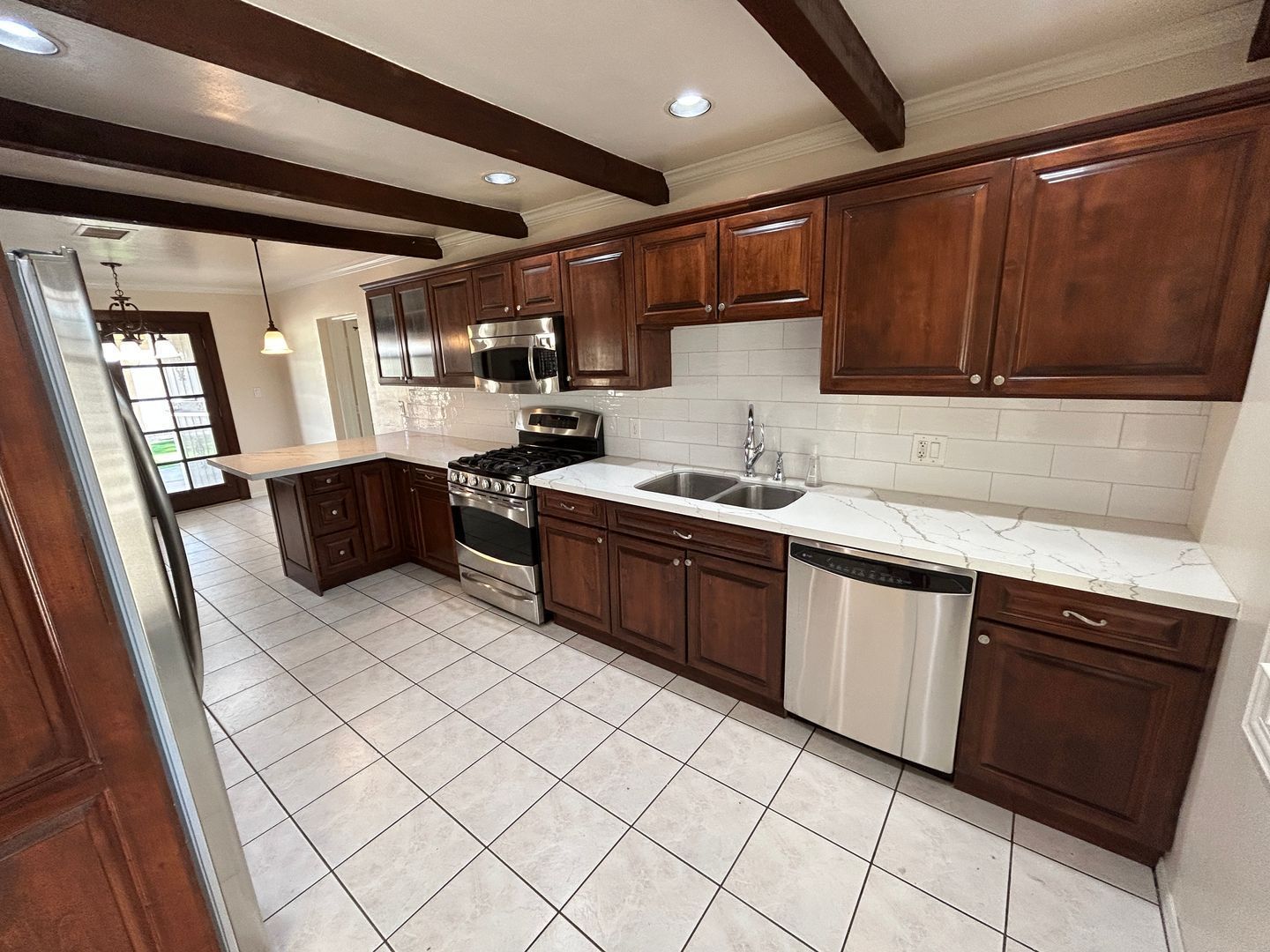 Nicely updated 3 bedroom/2 bathroom home in central Phoenix ready for early May move-in property image