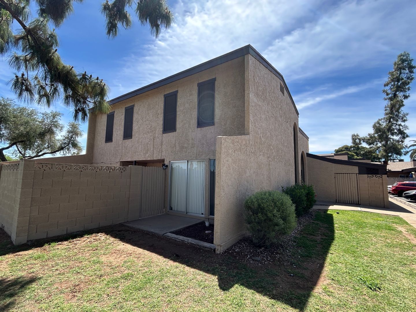 Updated Bellair Townhome with Solar (3 bed/2 bath) ready for early May move-in property image