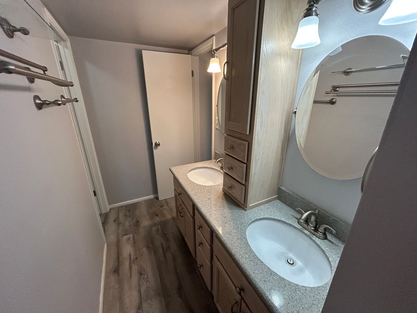 Updated Bellair Townhome with Solar (3 bed/2 bath) ready for early May move-in property image