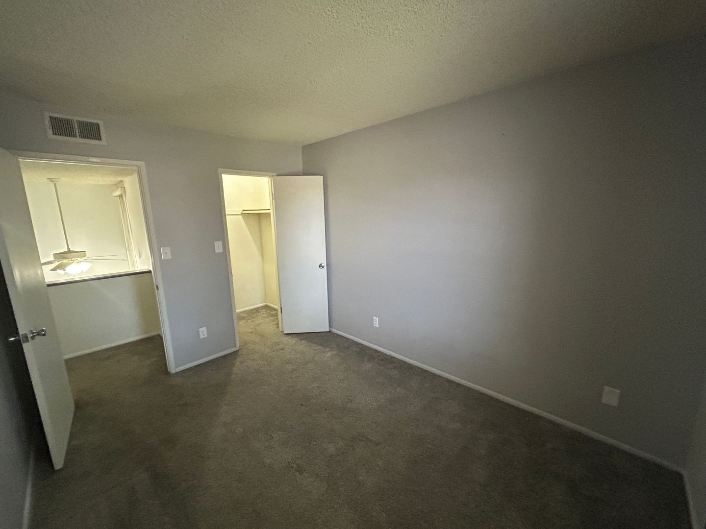 Updated Bellair Townhome with Solar (3 bed/2 bath) ready for early May move-in property image