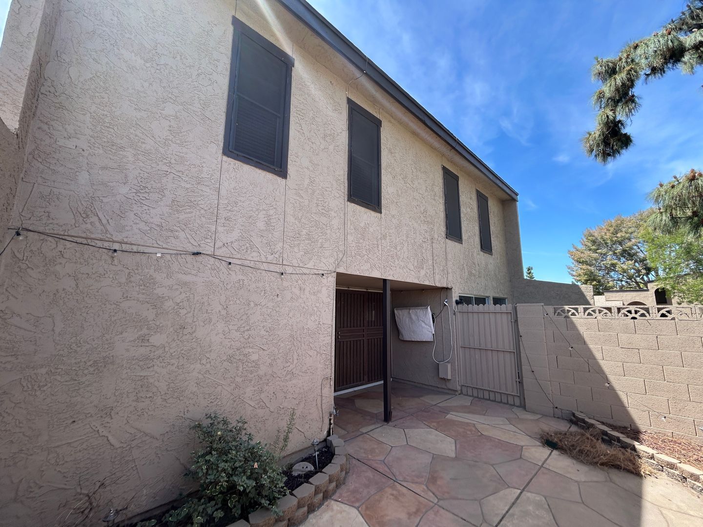 Updated Bellair Townhome with Solar (3 bed/2 bath) ready for early May move-in property image