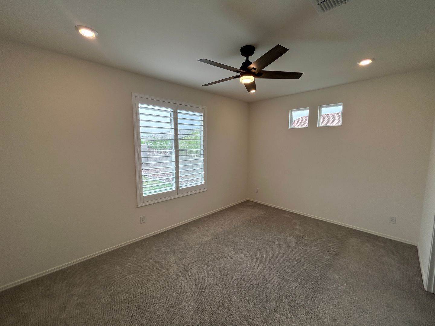 Home Built in 2024 - North Copper Canyon - 3 bedrooms/2 bathrooms (plus den) ready for early May move-in property image