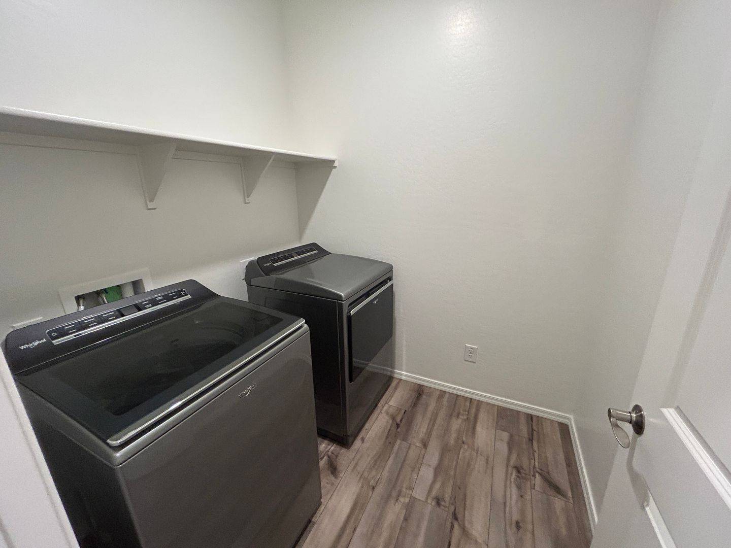 Home Built in 2024 - North Copper Canyon - 3 bedrooms/2 bathrooms (plus den) ready for early May move-in property image
