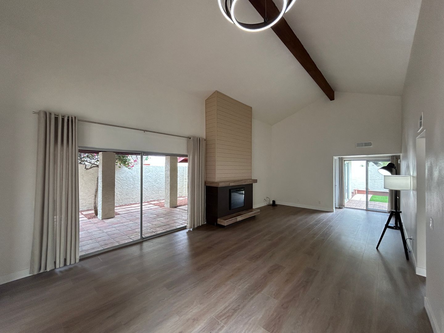 REMODELED HIDDEN GEM in north Phoenix ready for immediate move-in property image
