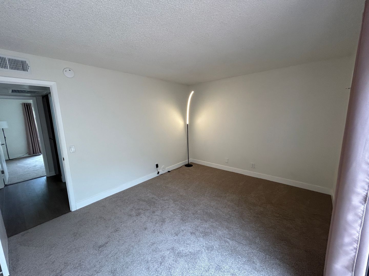 REMODELED HIDDEN GEM in north Phoenix ready for immediate move-in property image