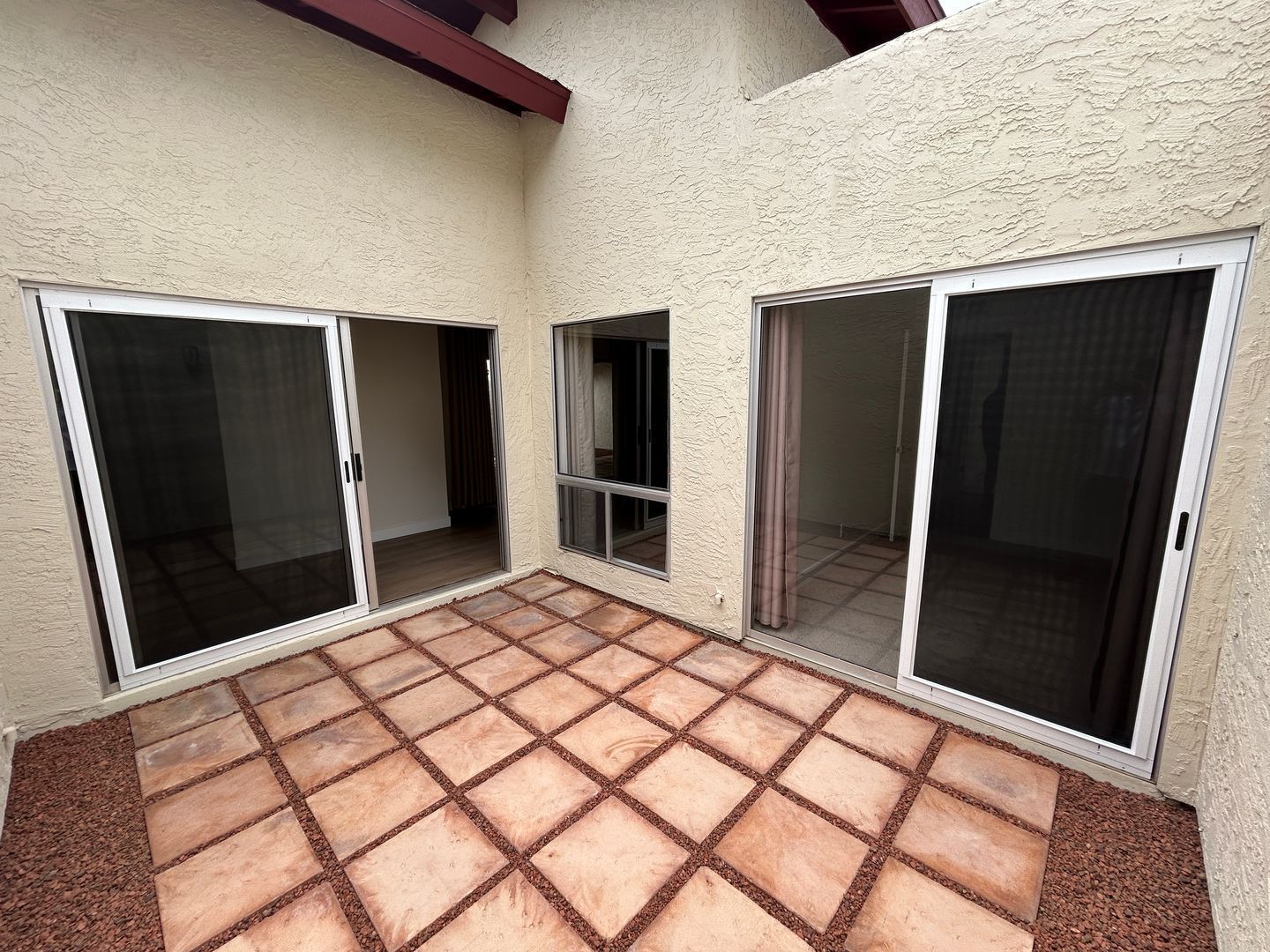 REMODELED HIDDEN GEM in north Phoenix ready for immediate move-in property image