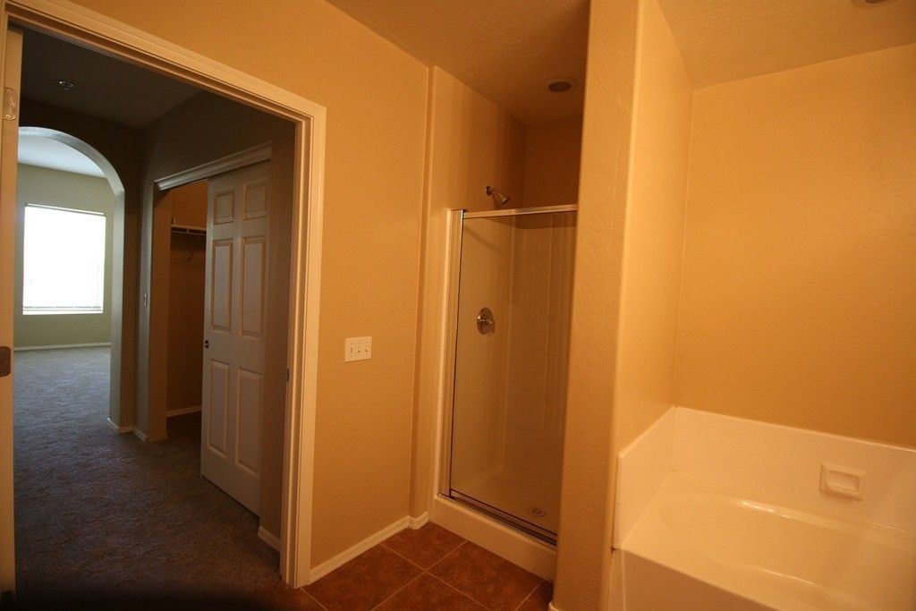 2 bedroom 2 bath home in Park Place Condominiums! property image