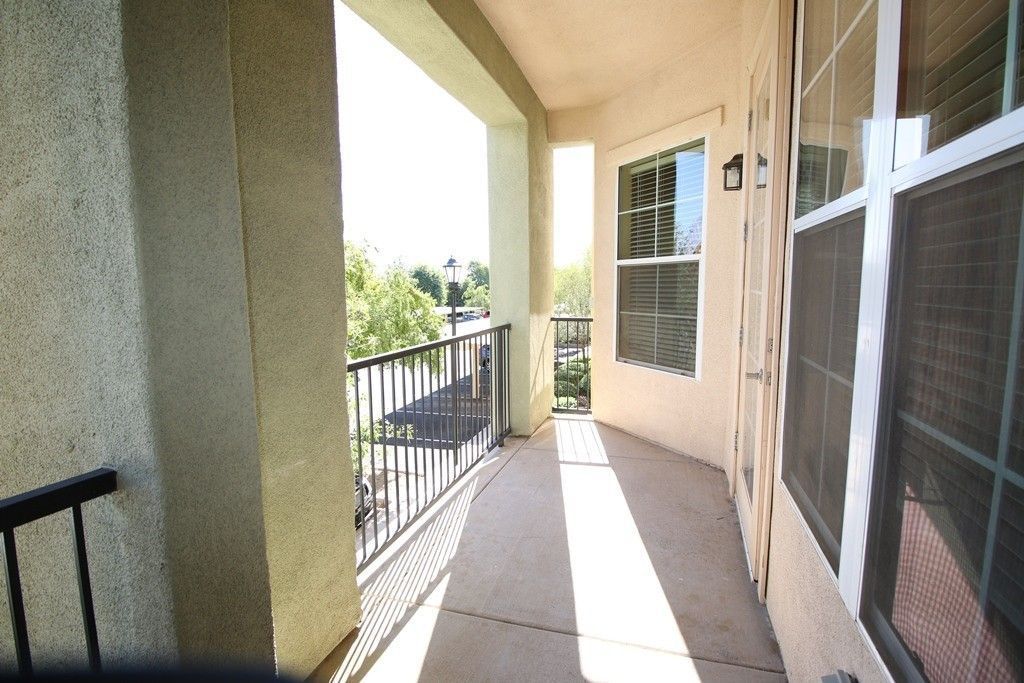2 bedroom 2 bath home in Park Place Condominiums! property image